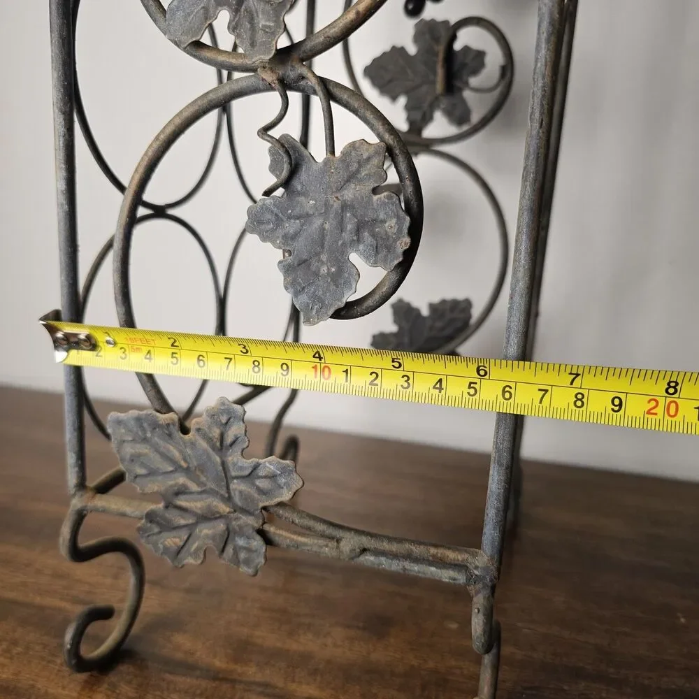 Vintage Rustic Freestanding Metal Wine Rack with Grape & Vine Design 7 Bottles